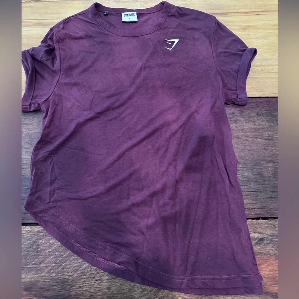 Women’s size small Burgandy color Gymshark Short Sleeve Knit Shirt